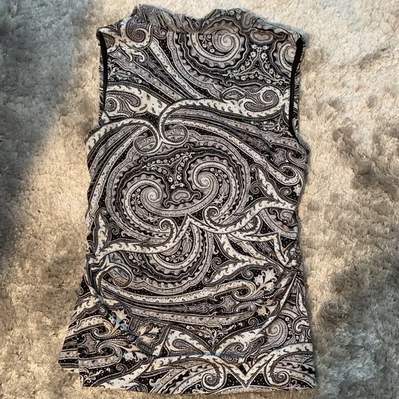 White House Black Market Paisley Top - Large - Picture 5 of 8